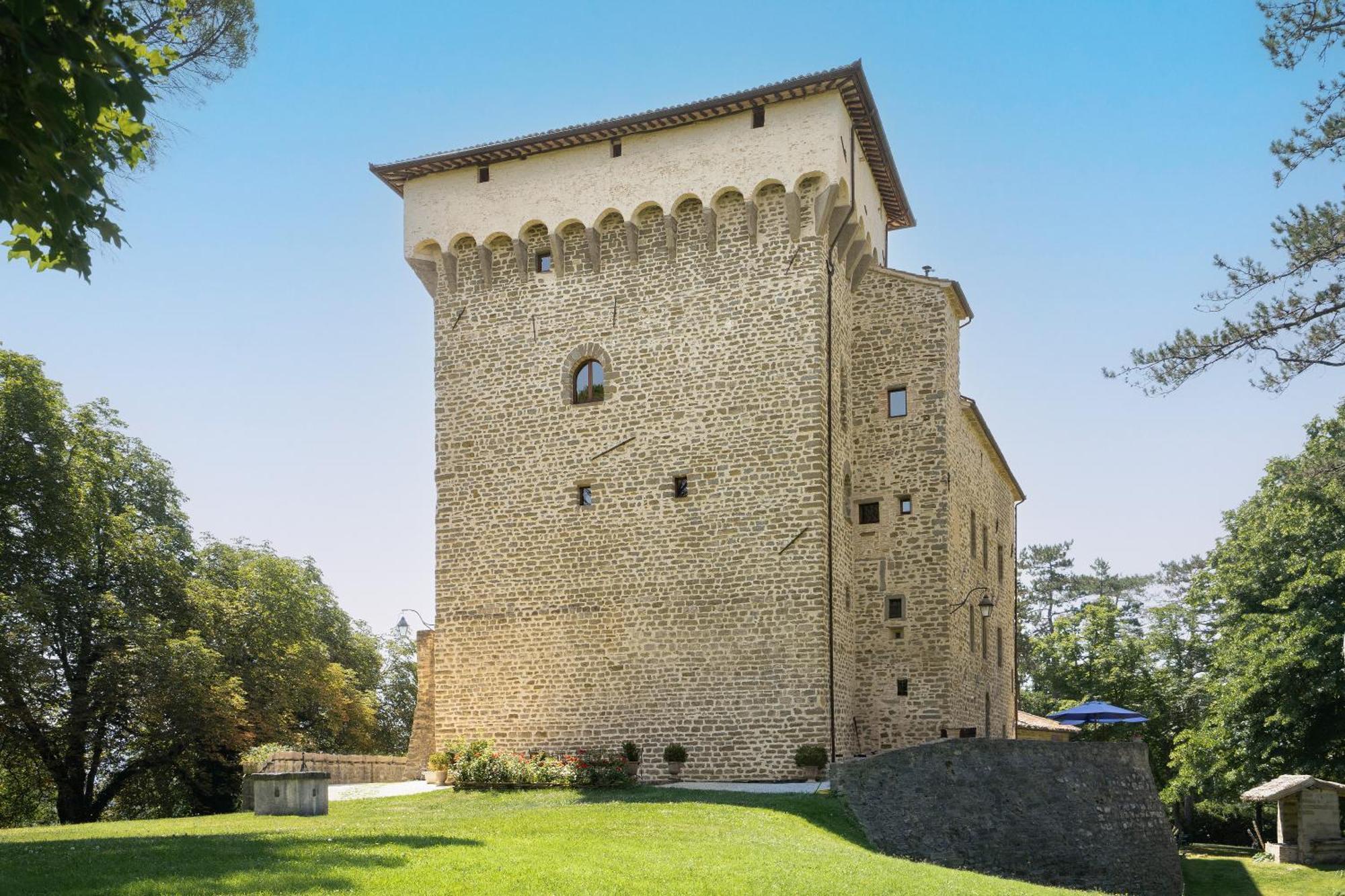 Castello Di Magrano Villa Gubbio Eksteriør billede