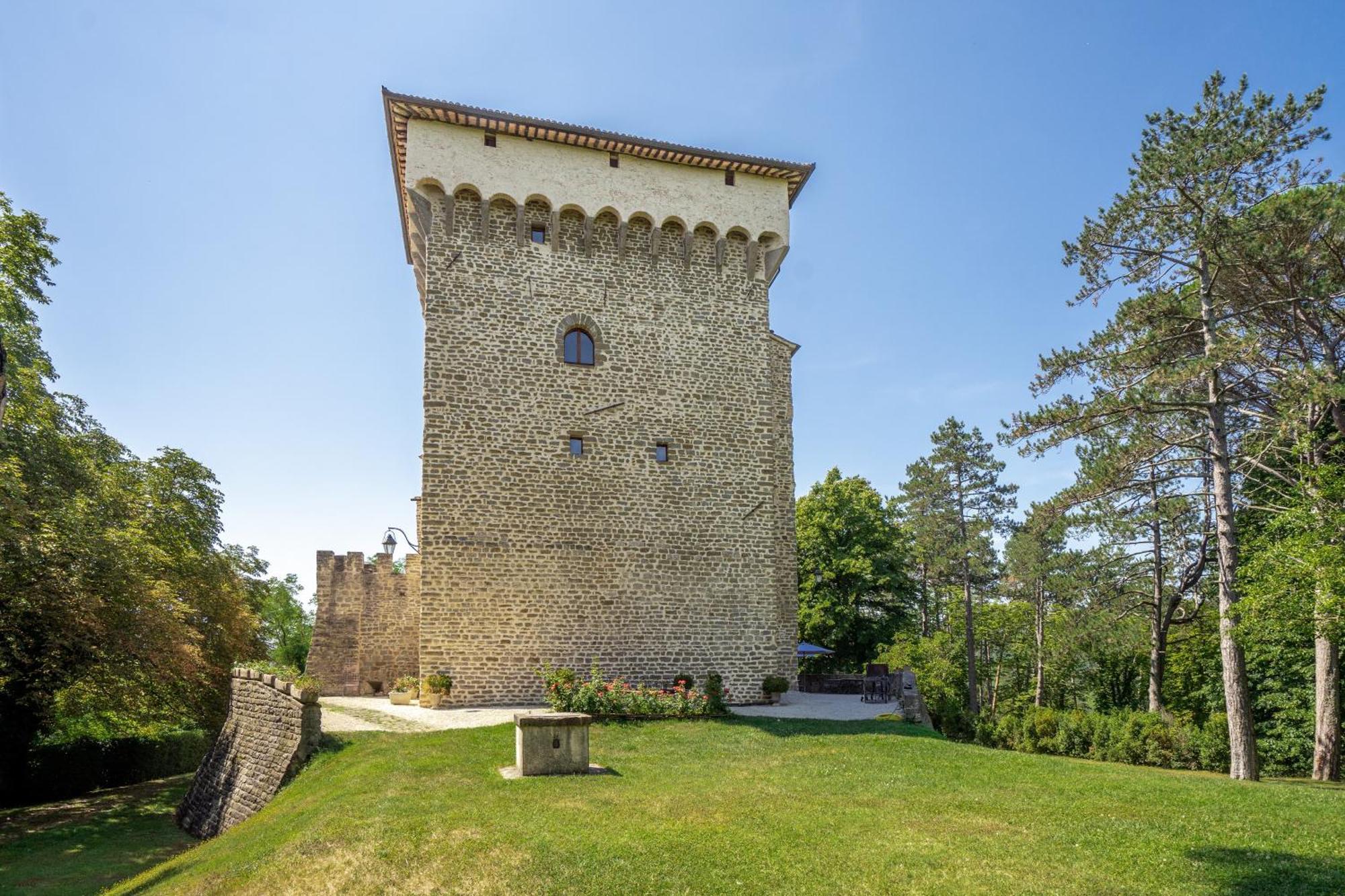 Castello Di Magrano Villa Gubbio Eksteriør billede